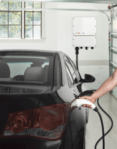 EV-charging-SolarEdge-partenaire-Niroma-Solar